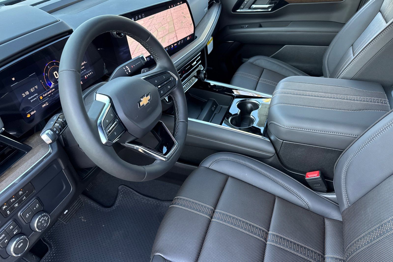 New 2026 Chevrolet Suburban High Country image 9