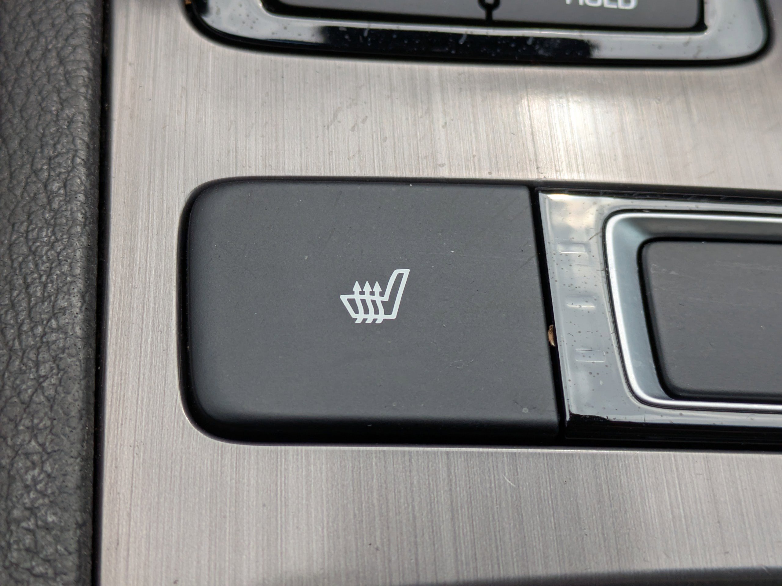 Used 2019 Genesis G80 3.8 image 27