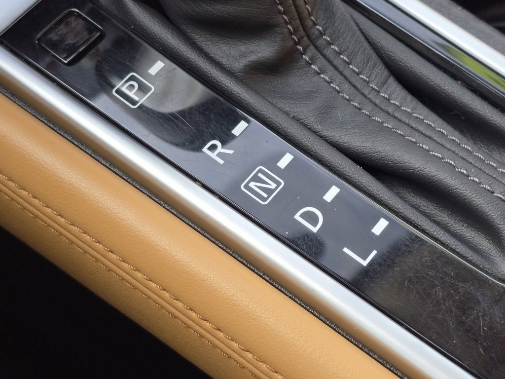 Used 2023 Nissan Sentra SV w/ SV Premium Package image 25