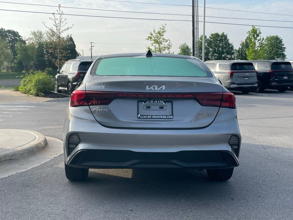 Certified 2024 Kia Forte LXS w/ LXS Technology Package FWD image 6