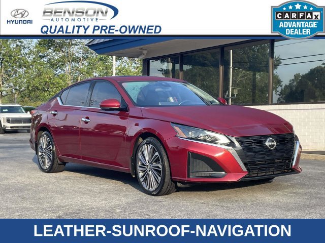 Used 2023 Nissan Altima 2.5 SL AWD/4WD image 1