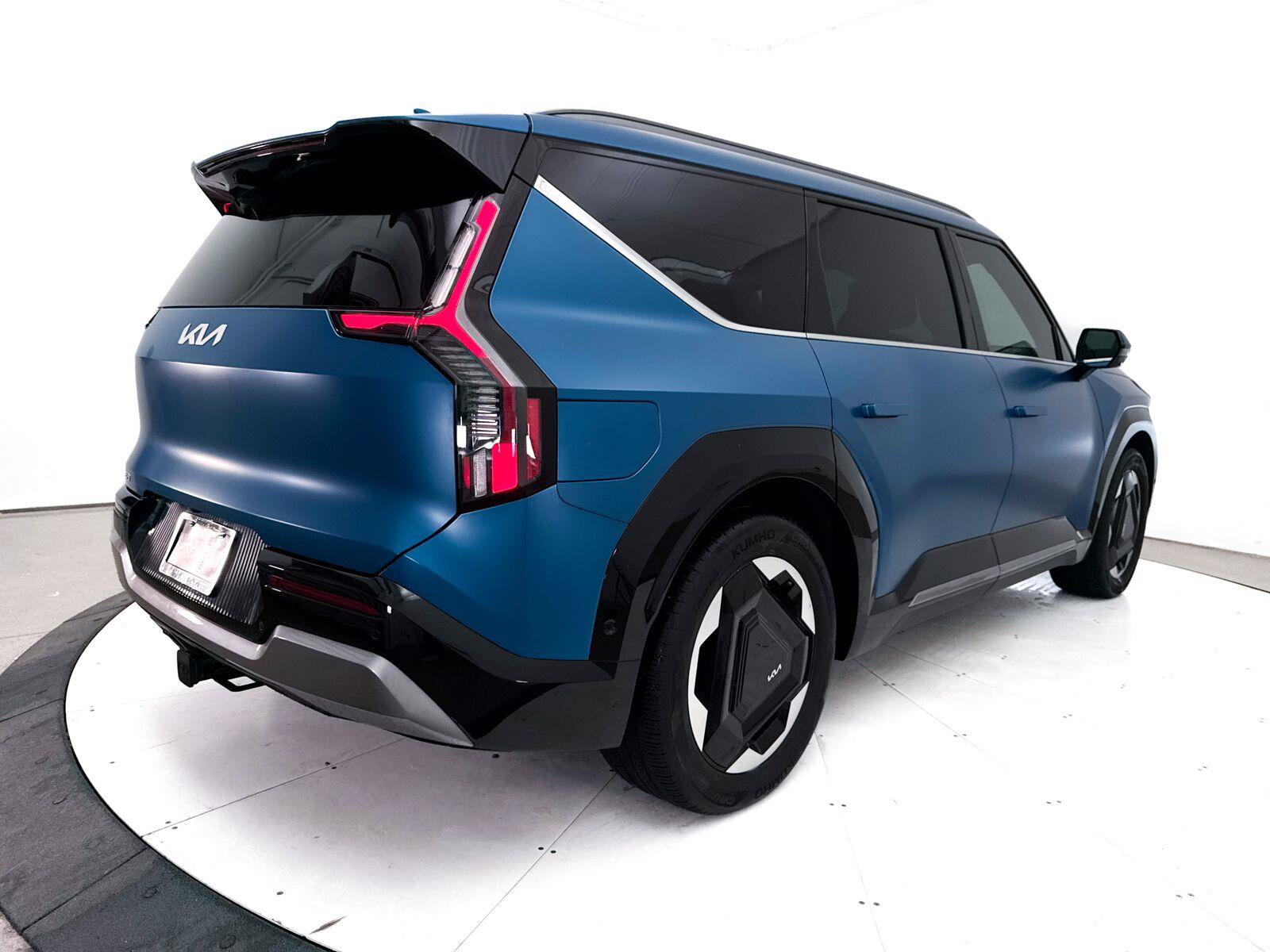 Used 2024 Kia EV9 Land AWD/4WD image 21
