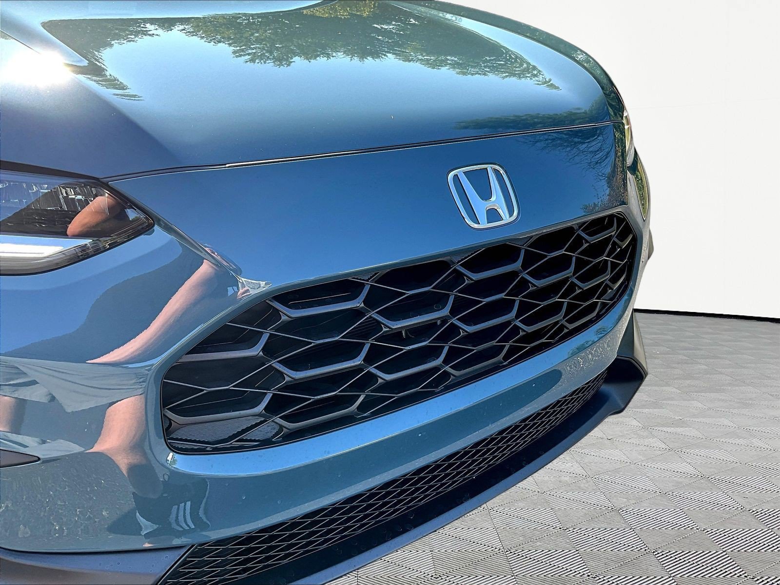 Certified 2027 Honda HR-V LX image 33