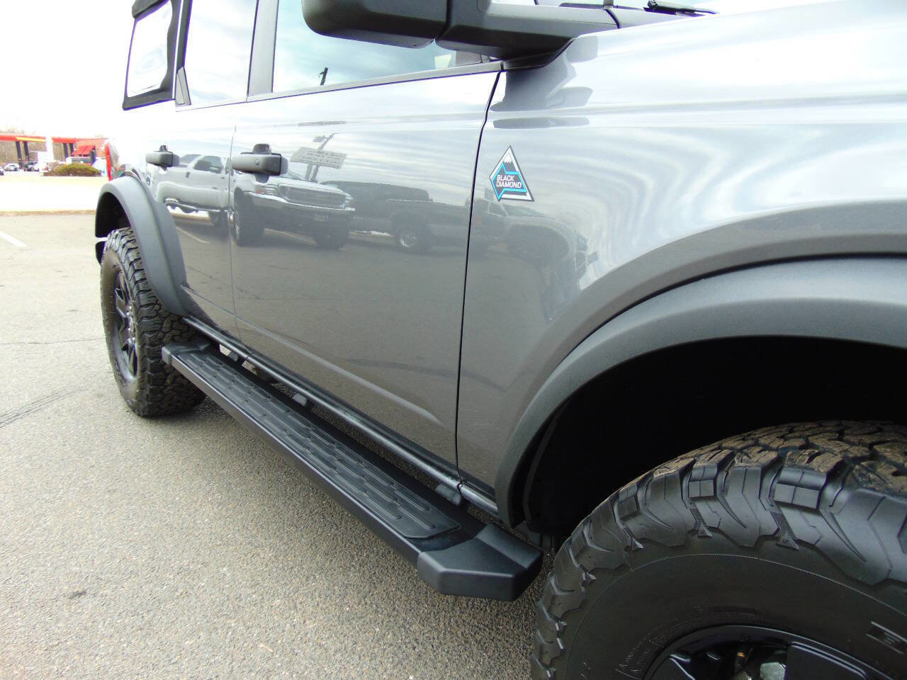 Used 2022 Ford Bronco Black Diamond image 60