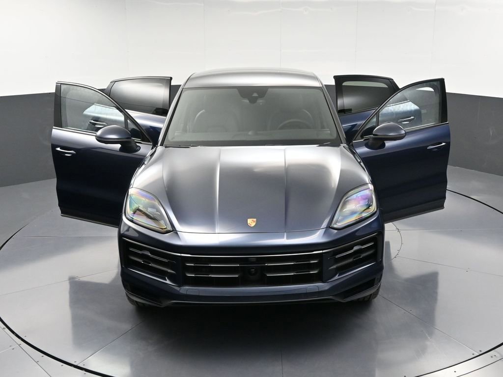 New 2026 Porsche Cayenne Coupe image 34