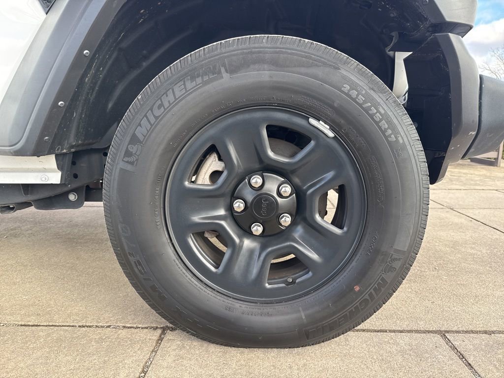 Used 2022 Jeep Wrangler Unlimited Sport image 24