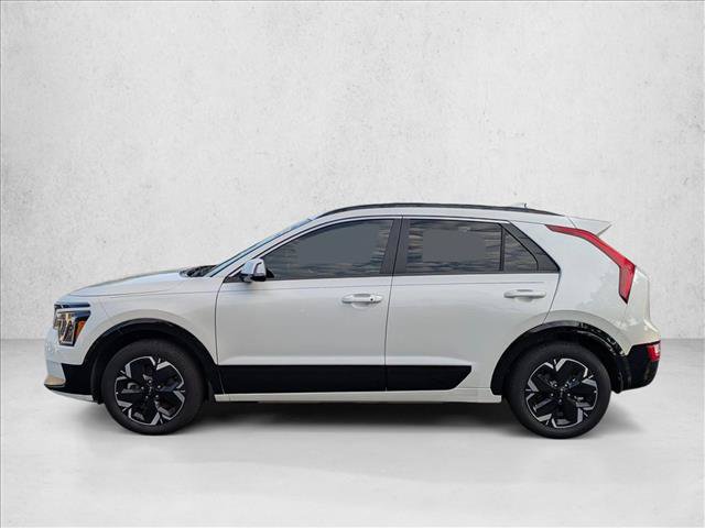 Used 2025 Kia Niro Wind FWD image 9