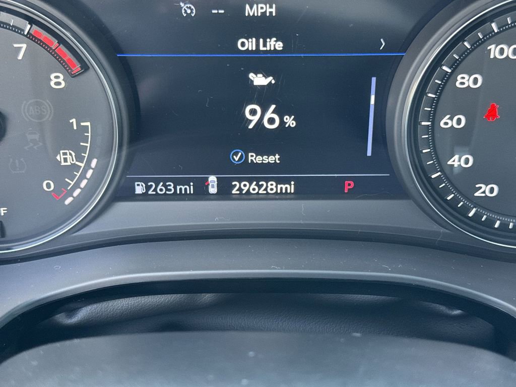 Certified 2023 Cadillac XT5 Sportv w/ Technology Package image 12