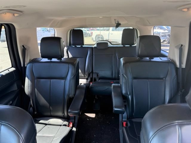 Used 2022 Ford Expedition XLT AWD/4WD image 11
