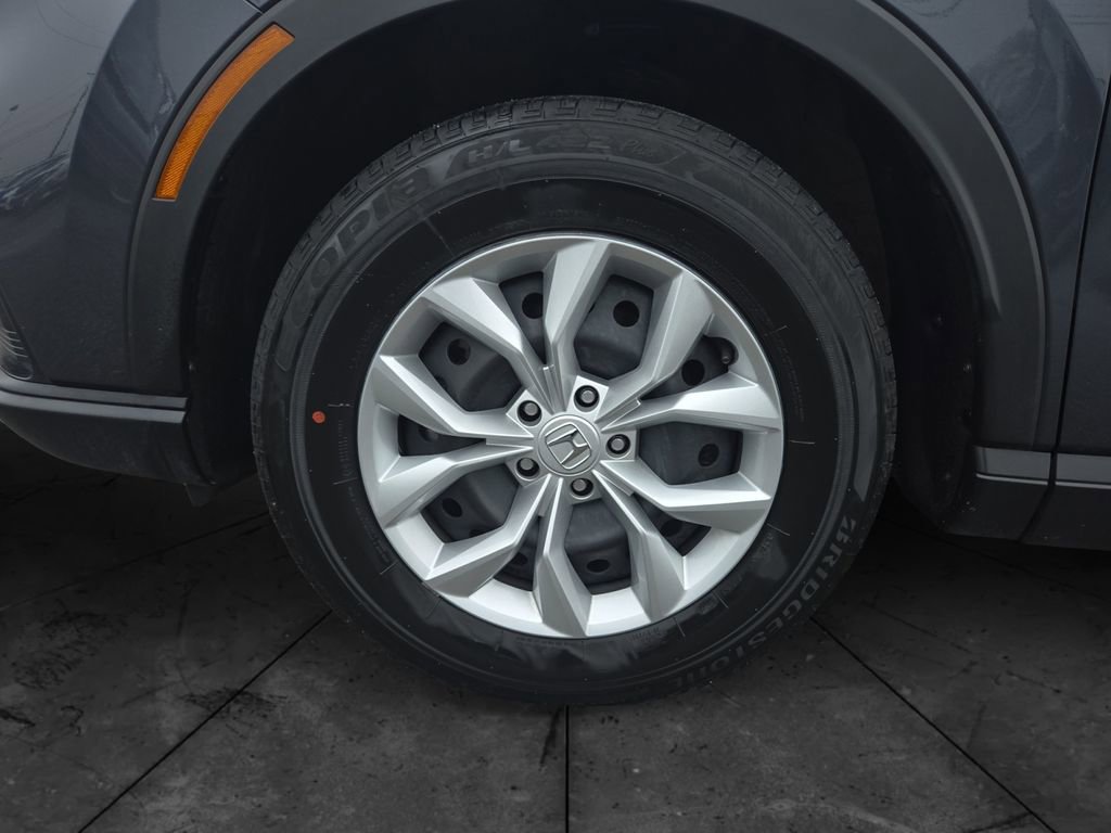 Used 2025 Honda CR-V LX image 14