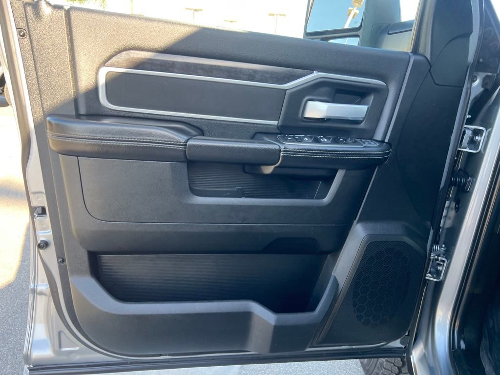 Used 2024 RAM 2500 Big Horn image 15