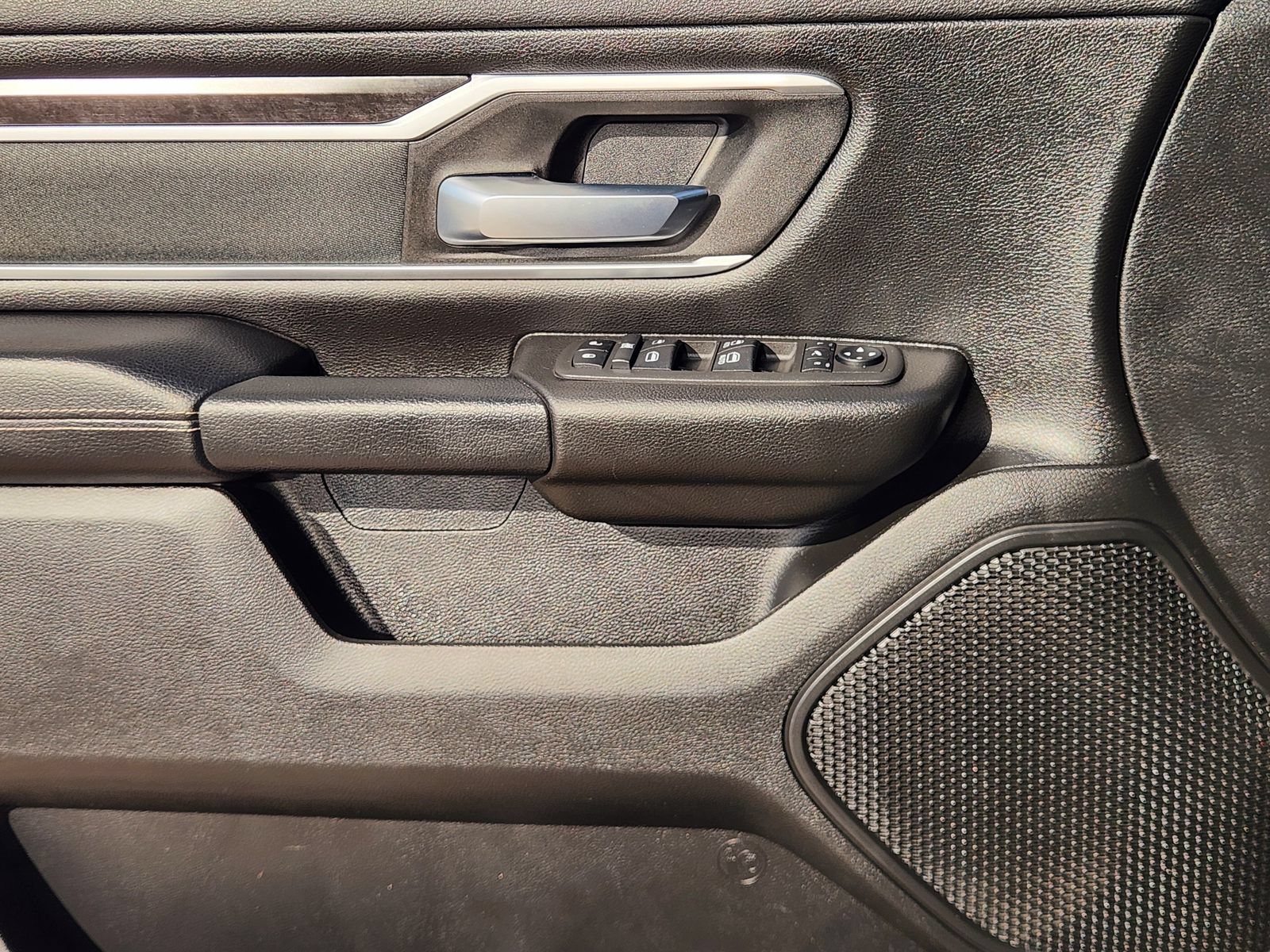 Used 2022 RAM 1500 Lone Star AWD/4WD image 24