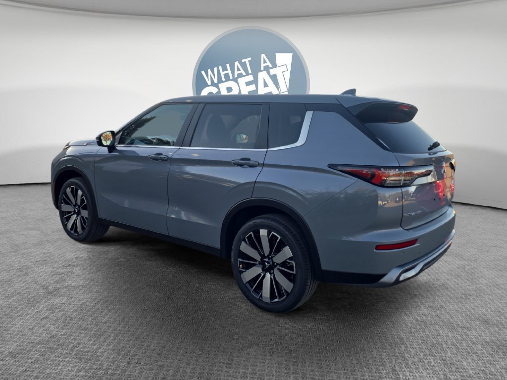 New 2026 Mitsubishi Outlander SE AWD/4WD image 6