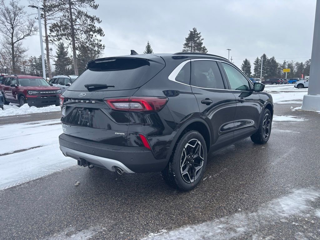 New 2026 Ford Escape Platinum w/ Premium Technology Package image 3