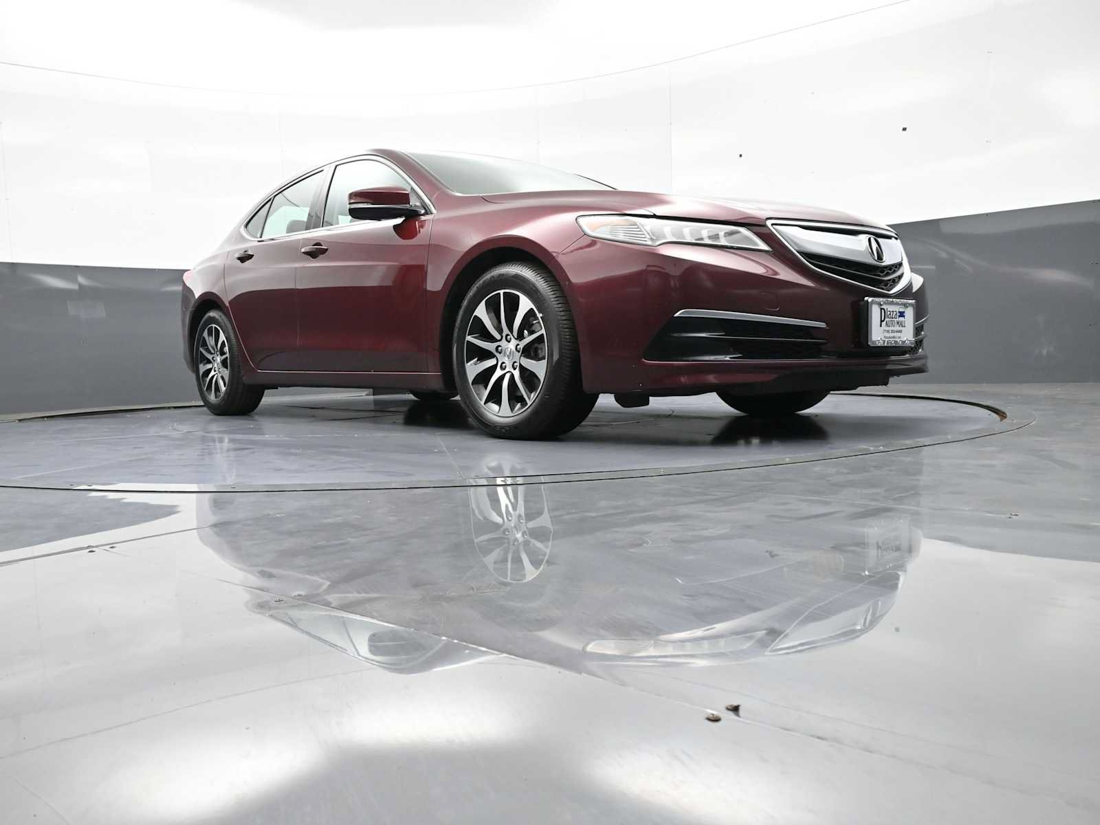 Used 2015 Acura TLX w/ Technology Package FWD image 27