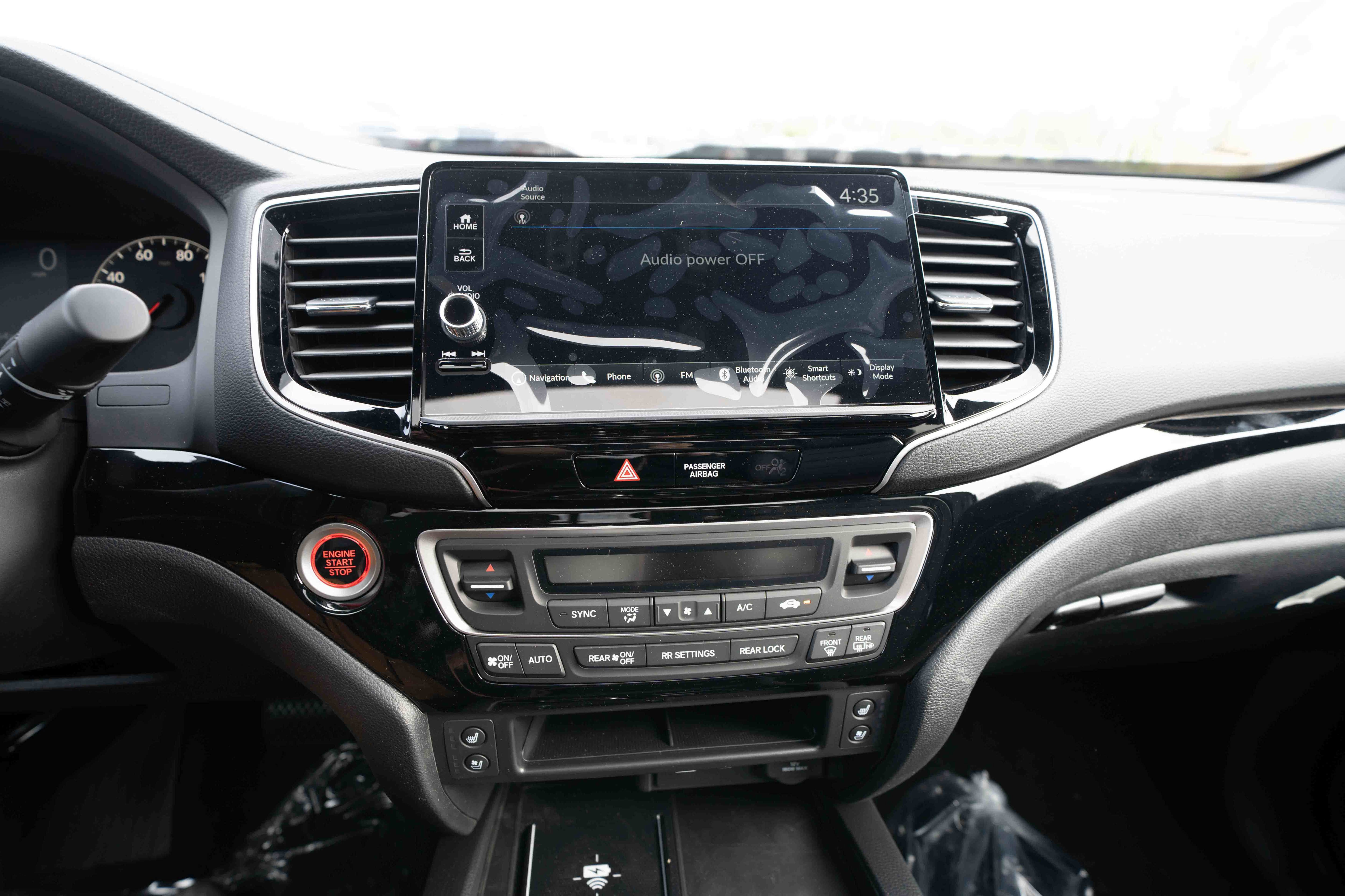 New 2026 Honda Ridgeline Black Edition image 17