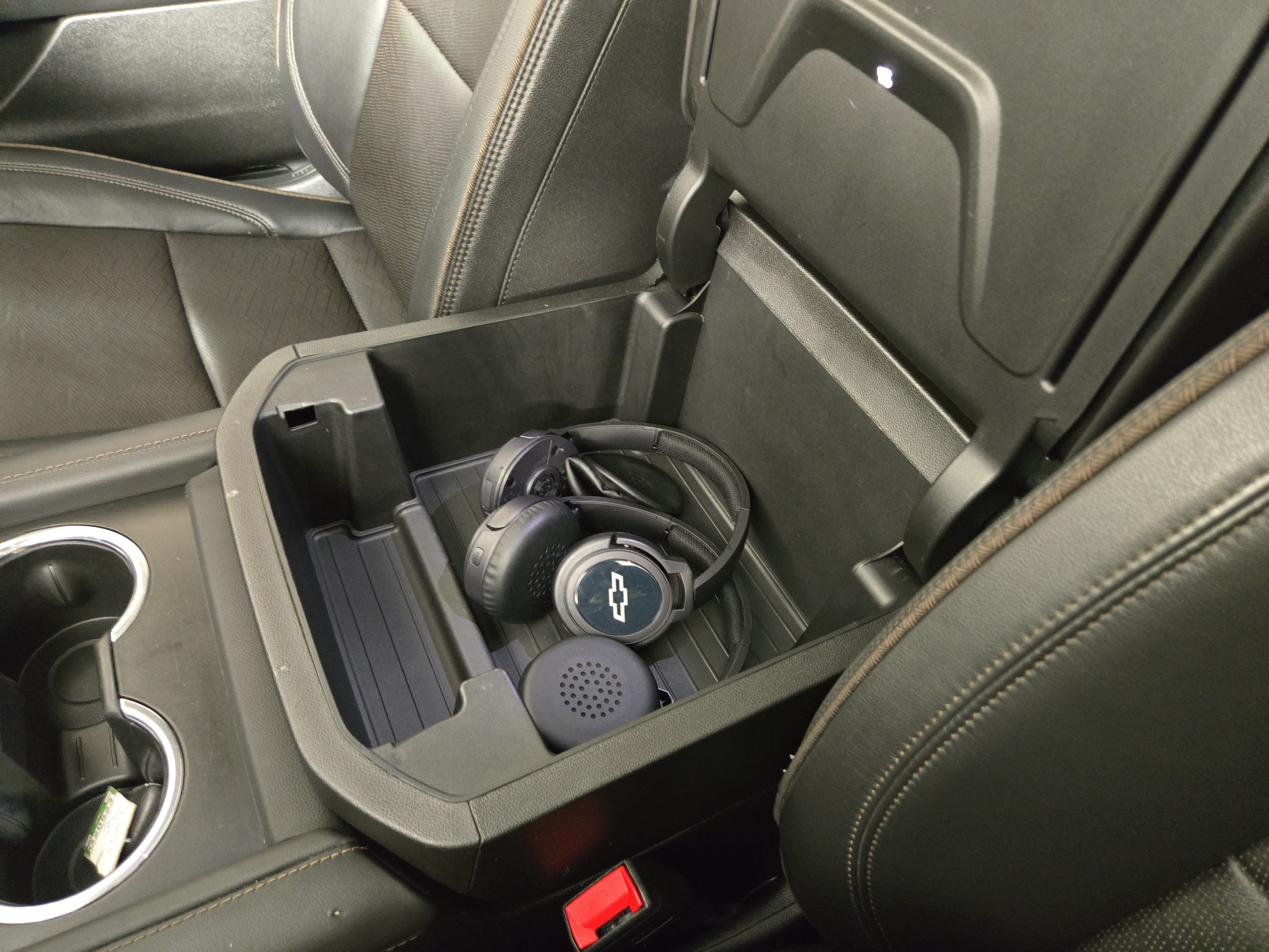 Certified 2023 Chevrolet Tahoe High Country w/ Advanced Technology Package AWD/4WD image 30