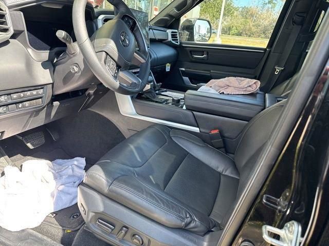 Used 2025 Toyota Tundra Platinum image 29