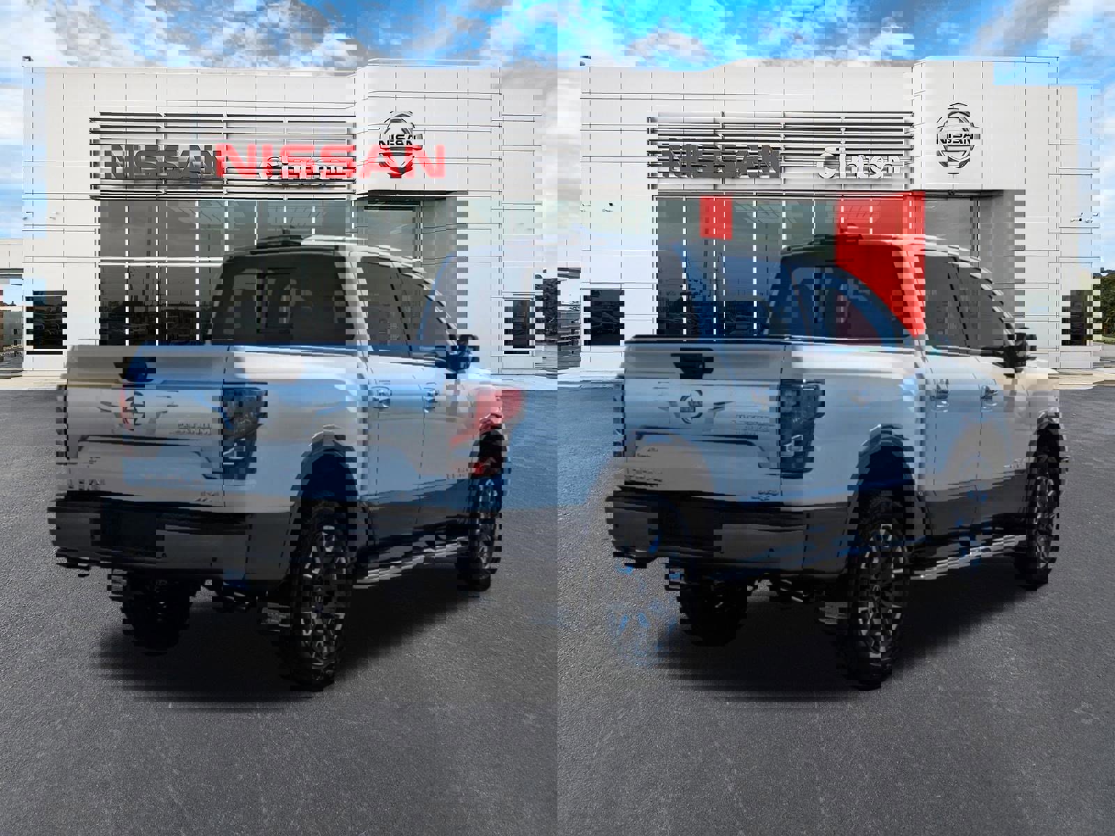New 2024 Nissan Titan Platinum Reserve w/ Moonroof Package image 3