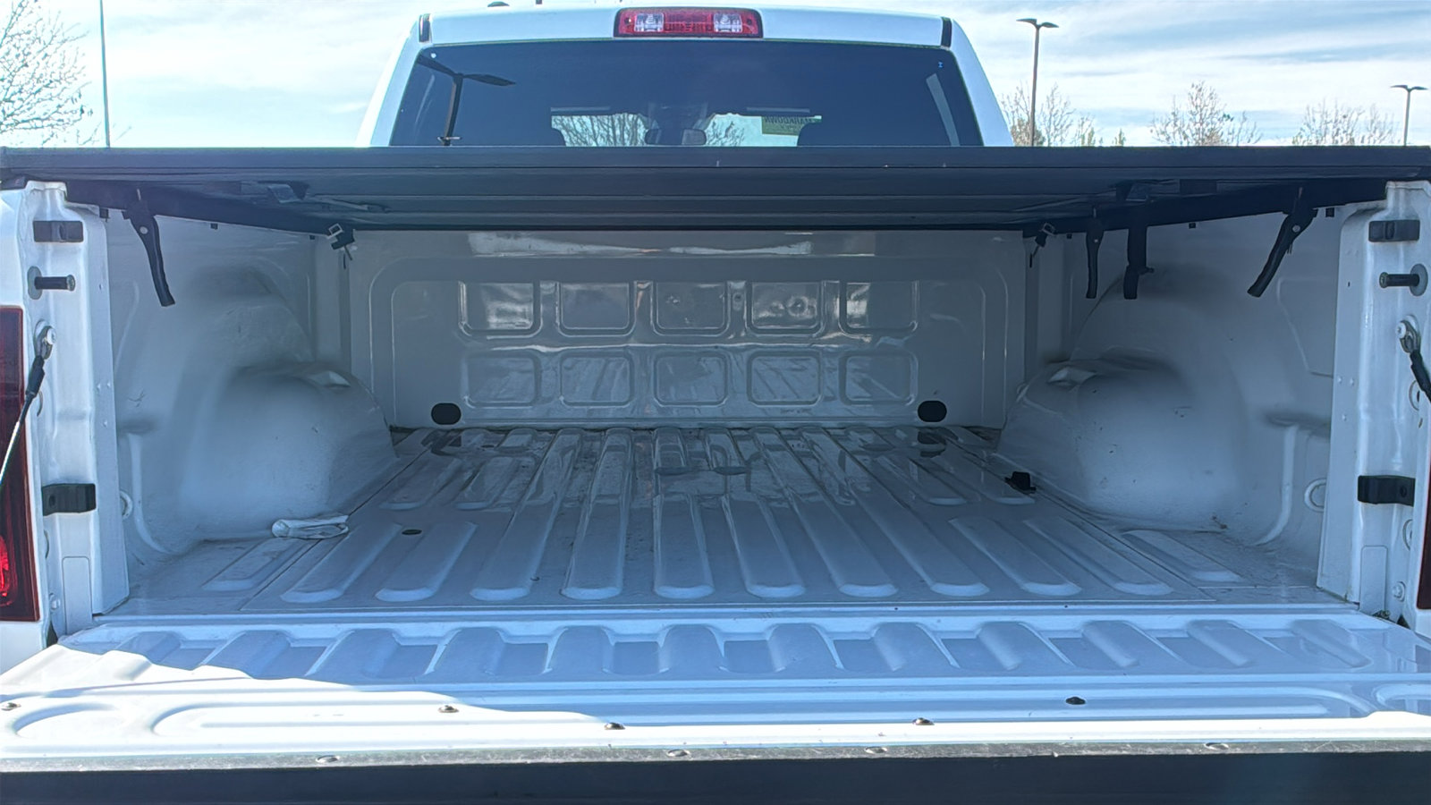 Used 2022 RAM 1500 Classic Warlock w/ Technology Package I AWD/4WD image 17