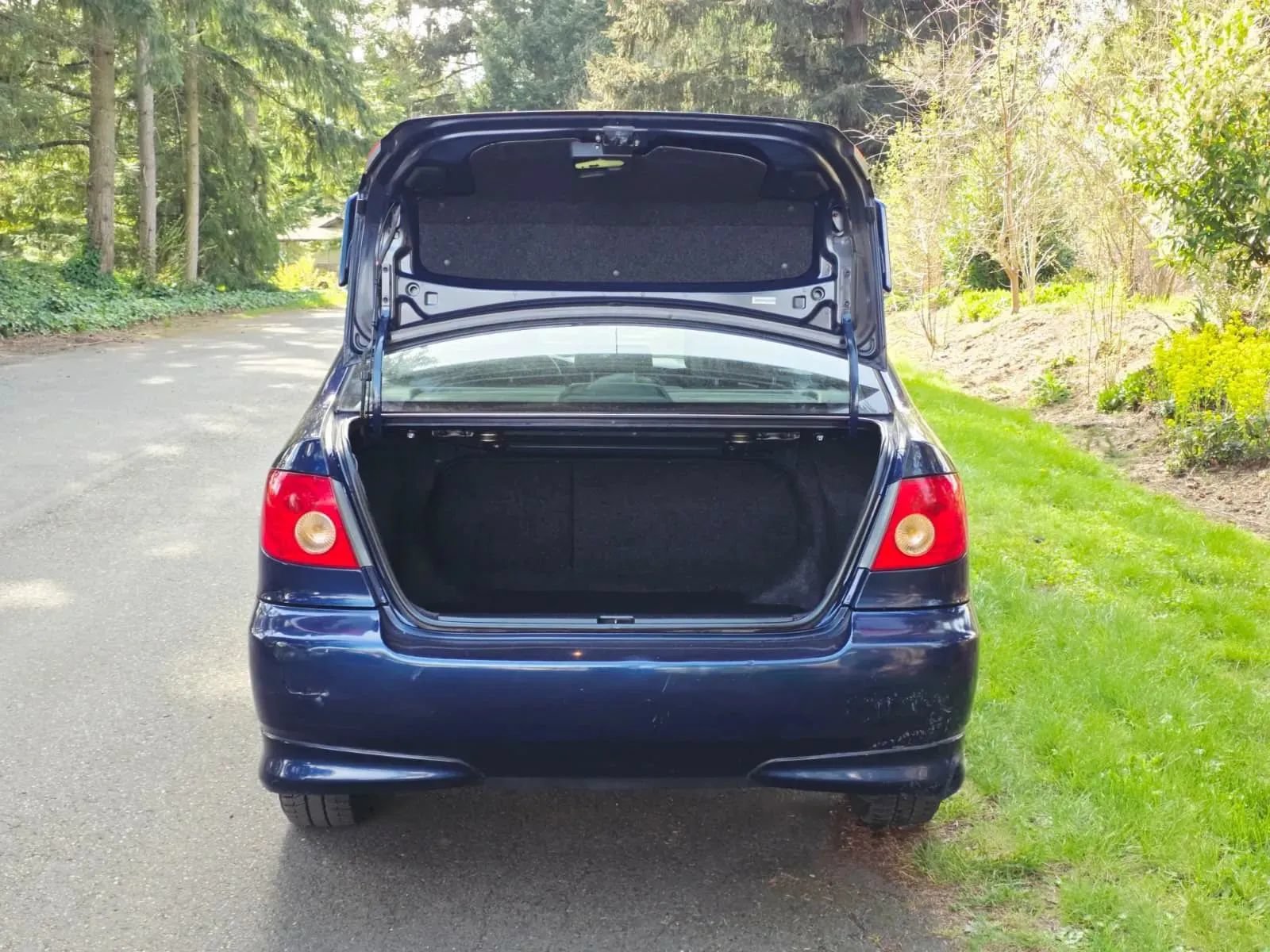 Used 2006 Toyota Corolla S FWD image 17
