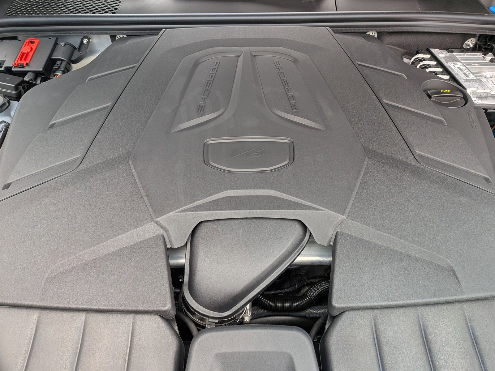 New 2026 Porsche Cayenne image 28