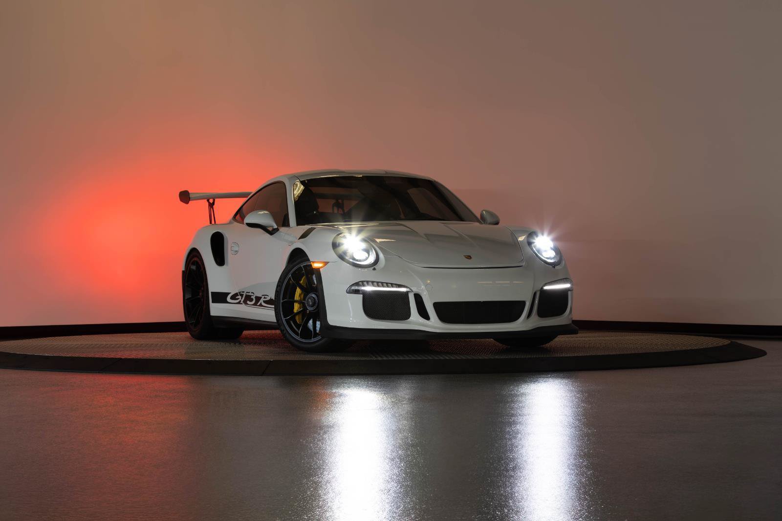 Used 2016 Porsche 911 GT3 RS RWD image 35