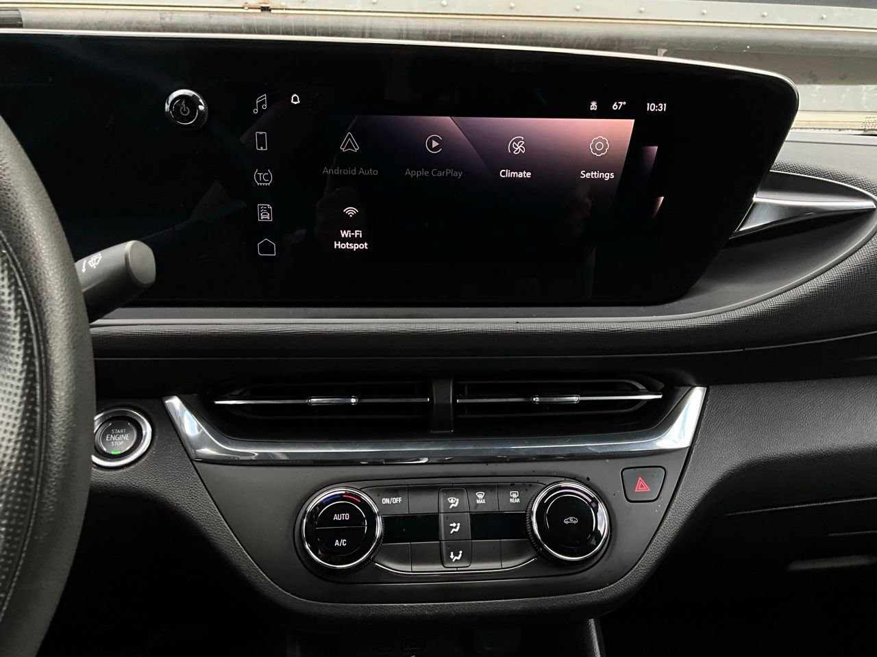 Used 2025 Buick Envista Preferred image 25