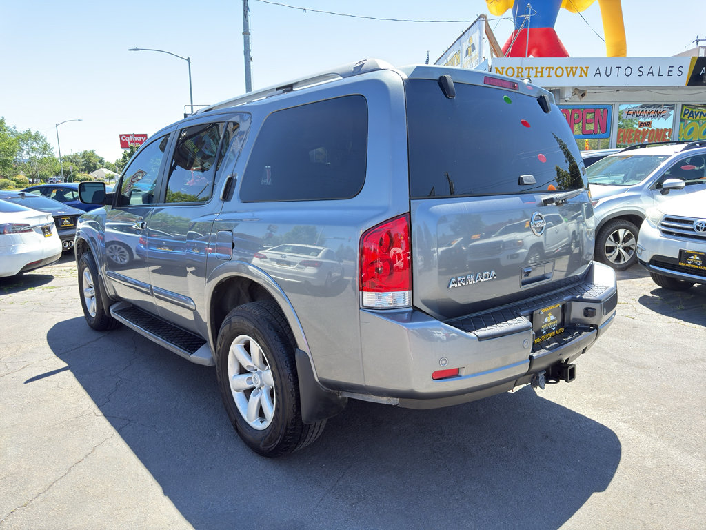 Used 2015 Nissan Armada SV AWD/4WD image 5
