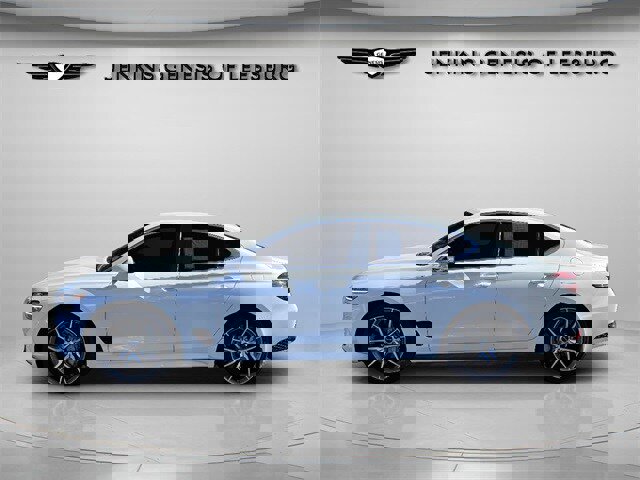 Used 2025 Genesis G70 2.5T image 12