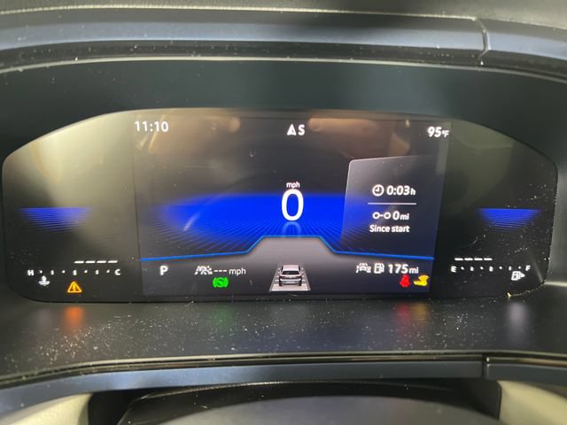 Used 2024 Volkswagen Taos SE FWD image 16