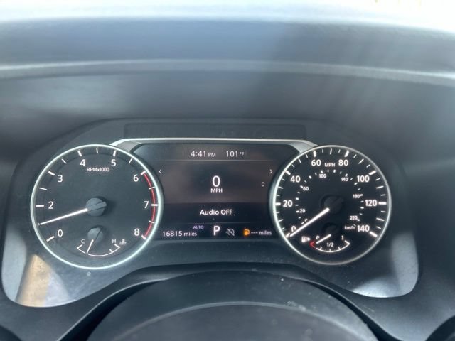Used 2024 Nissan Rogue S AWD/4WD image 37