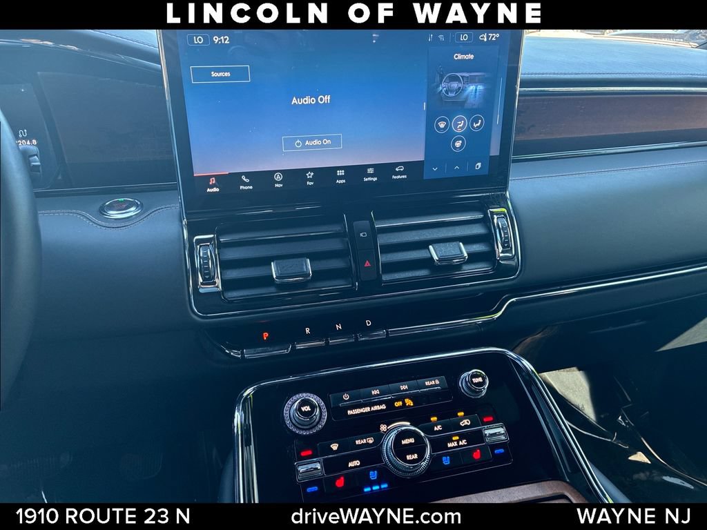 Certified 2024 Lincoln Navigator Black Label AWD/4WD image 19