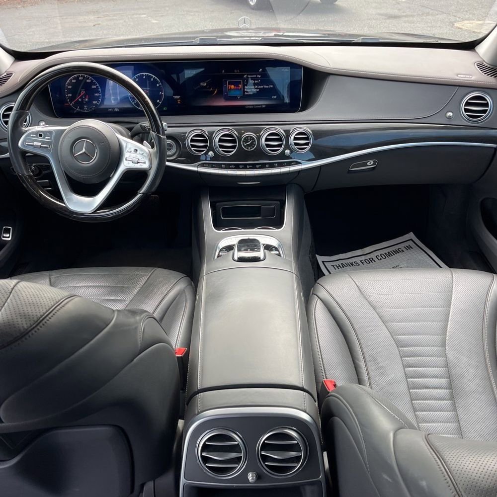 Used 2020 Mercedes-Benz S 560 4MATIC Sedan image 9