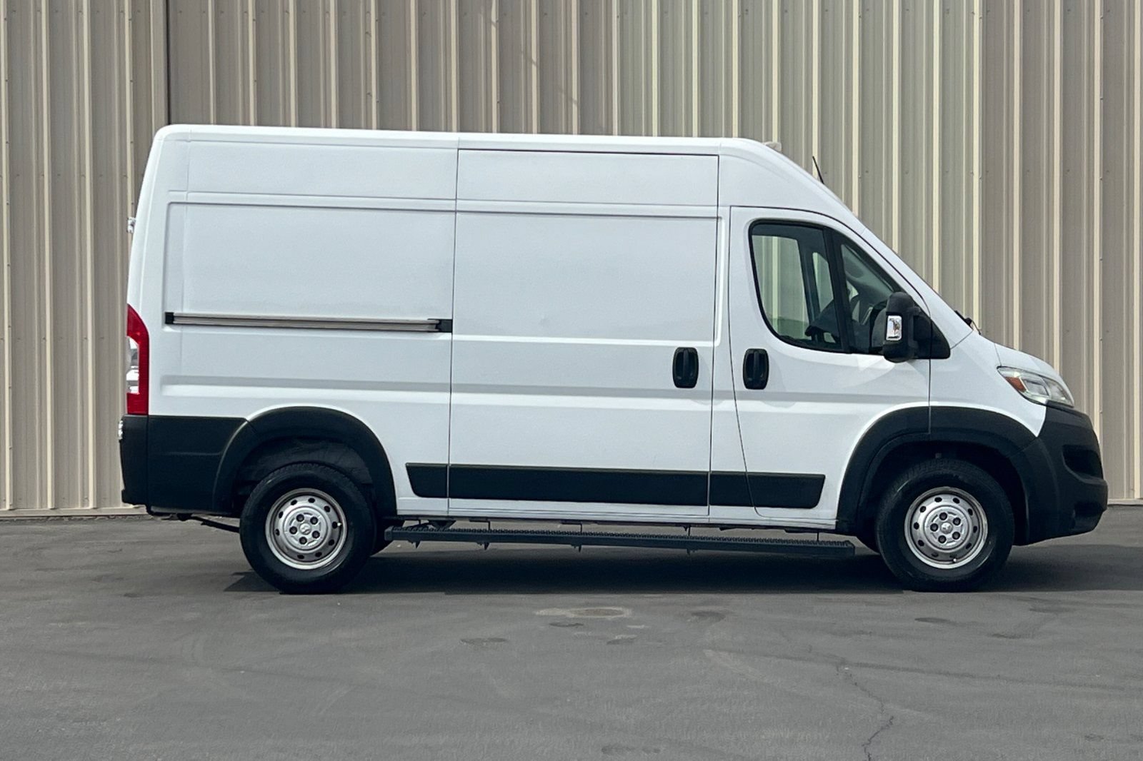 Used 2023 RAM ProMaster 1500 w/ LED Premium FWD image 3