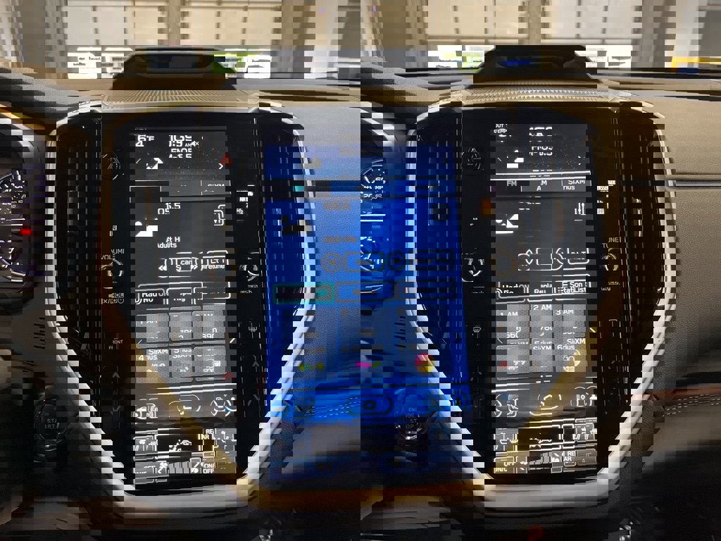 Used 2024 Subaru Ascent Touring image 22