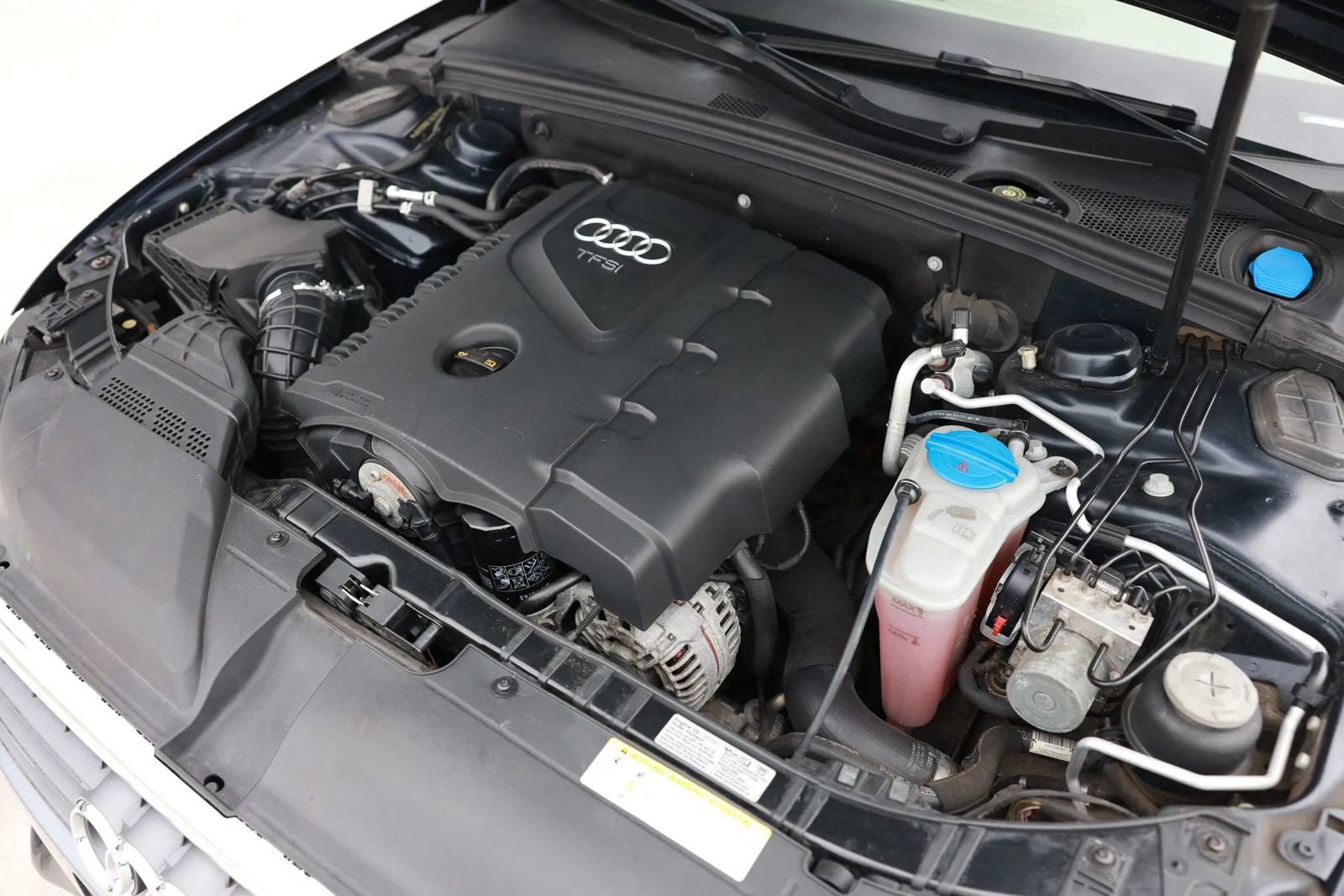 Used 2011 Audi A4 2.0T Premium image 47