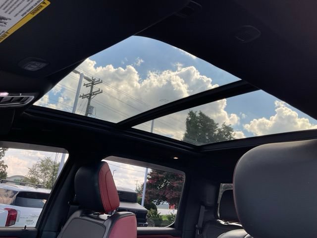 Used 2019 RAM 1500 Rebel w/ Rebel Level 2 Equipment Group AWD/4WD image 9