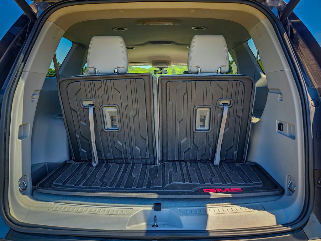 Used 2020 GMC Acadia SLT w/ LPO, Floor Liner Package FWD image 36