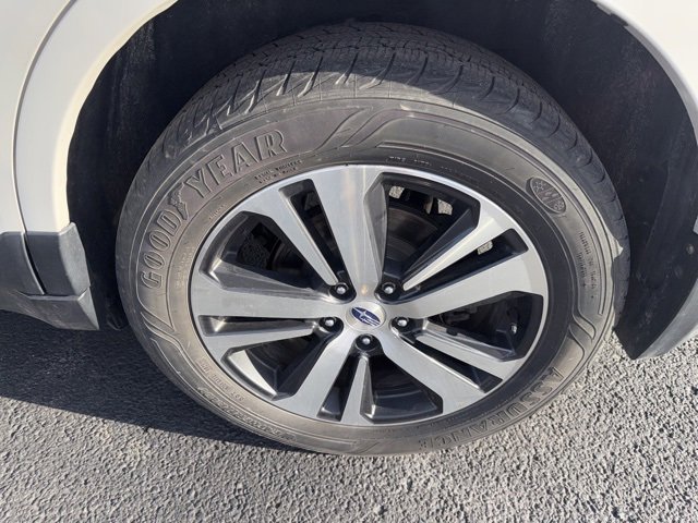 Used 2019 Subaru Outback 2.5i Limited w/ Popular Package #2 image 32