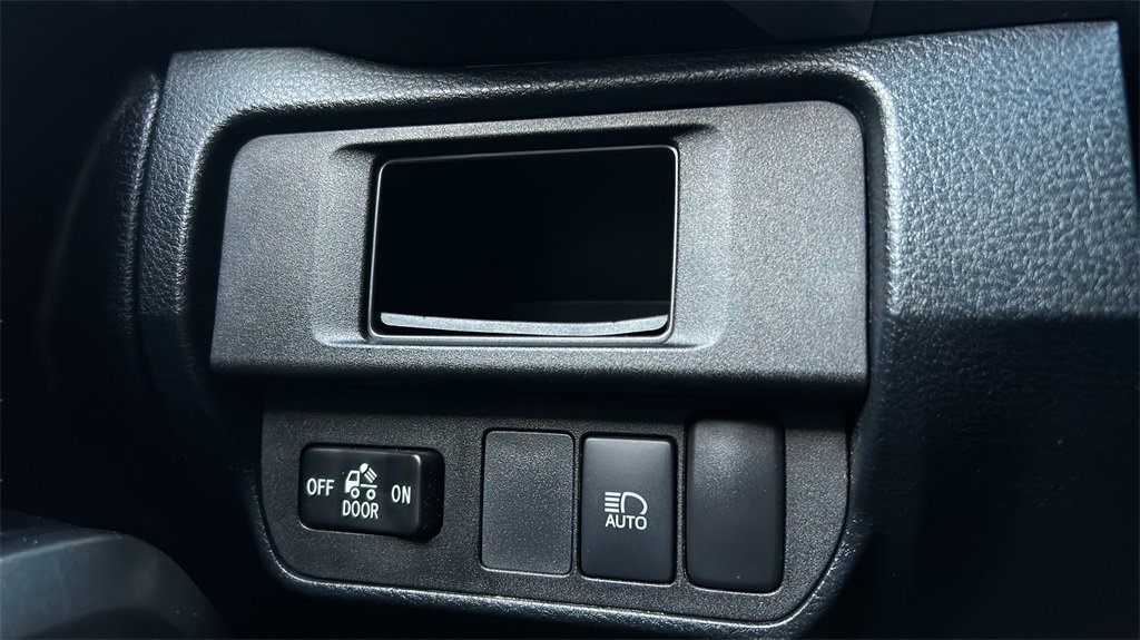 Used 2019 Toyota Tacoma SR5 image 30