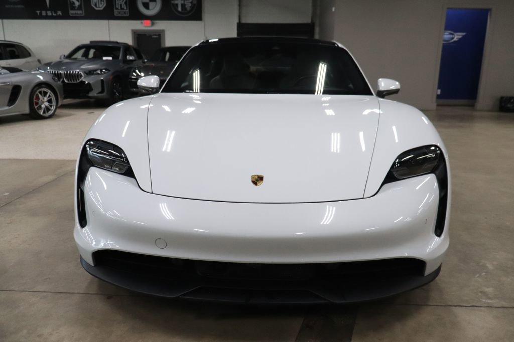 Used 2020 Porsche Taycan 4S image 8