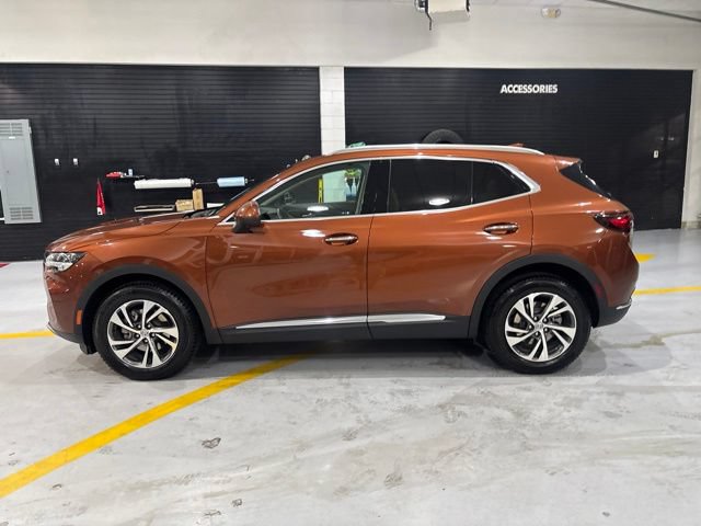 Used 2022 Buick Envision Essence w/ Technology Package I AWD/4WD image 5