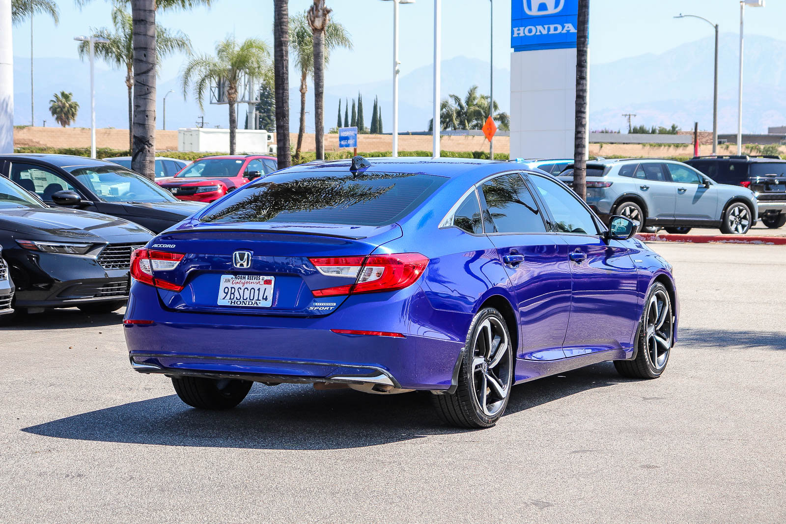Used 2022 Honda Accord Sport image 11