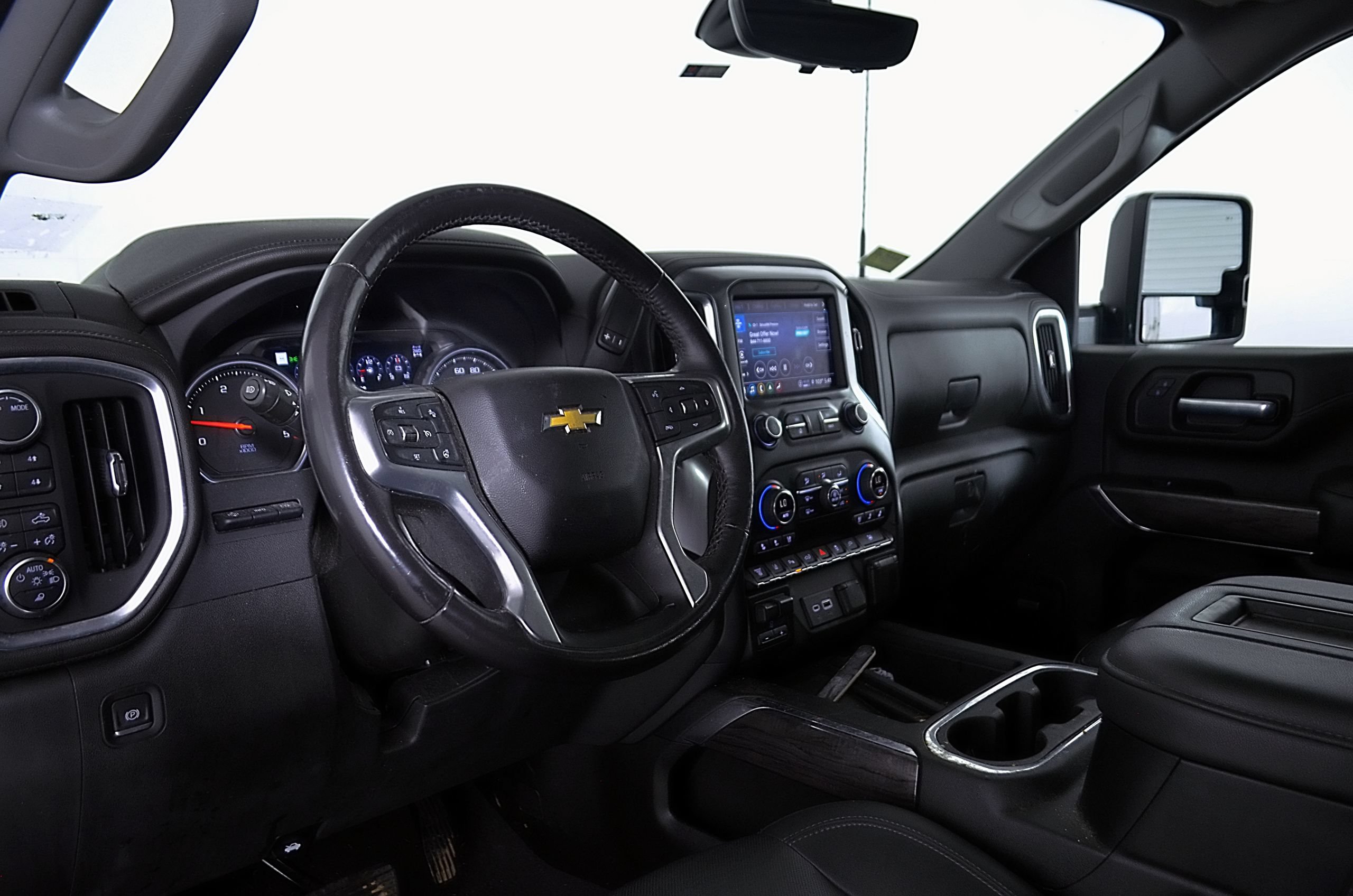 Used 2022 Chevrolet Silverado 3500 LTZ w/ LTZ Texas Edition AWD/4WD image 12