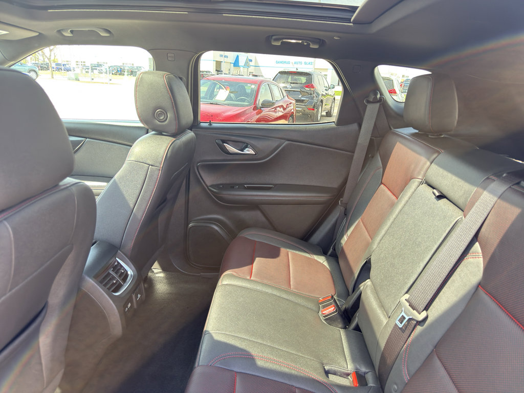Used 2023 Chevrolet Blazer RS w/ Driver Confidence II Package AWD/4WD image 34
