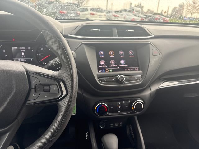 Used 2021 Chevrolet TrailBlazer LS w/ LPO, Blackout Package AWD/4WD image 20