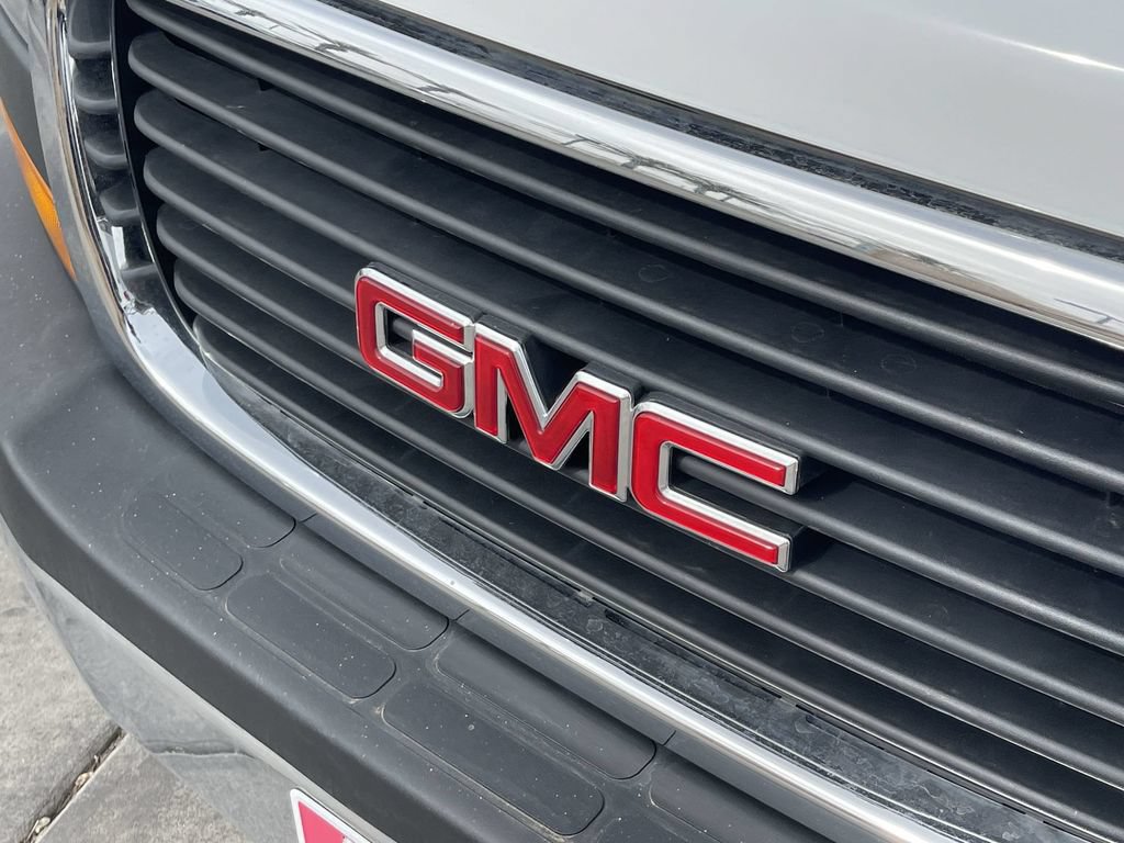 New 2025 GMC Savana 3500 w/ Power Convenience Package RWD image 30