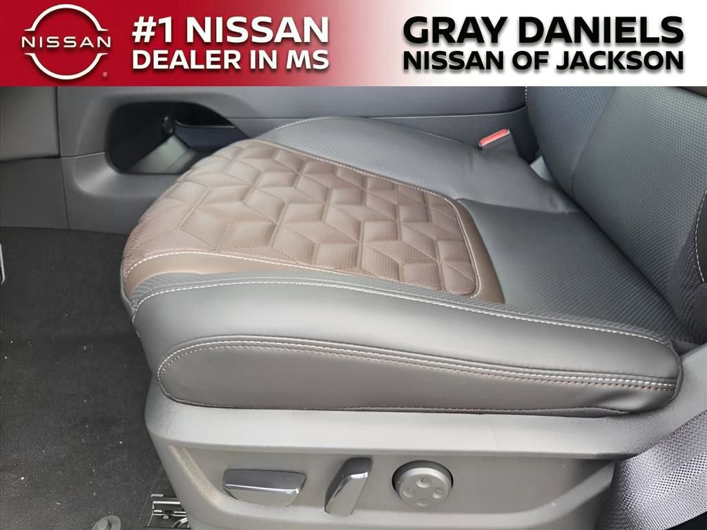 New 2026 Nissan Armada Platinum RWD image 12