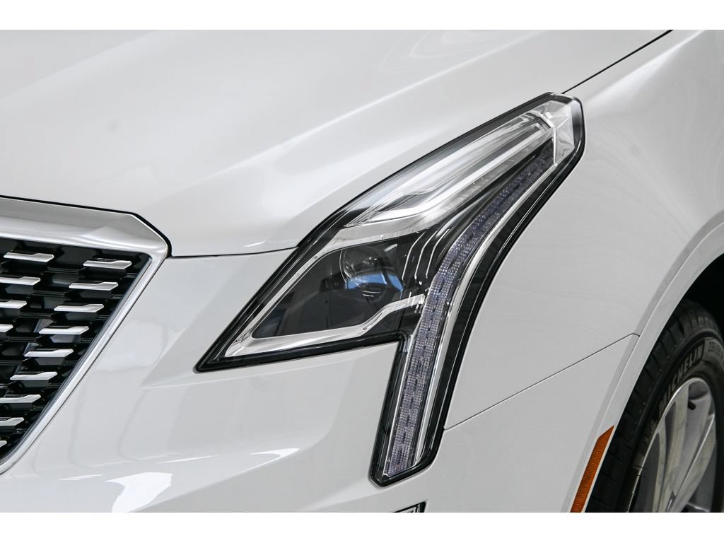 New 2026 Cadillac XT5 Premium Luxury w/ Driver Assist Package AWD/4WD image 9
